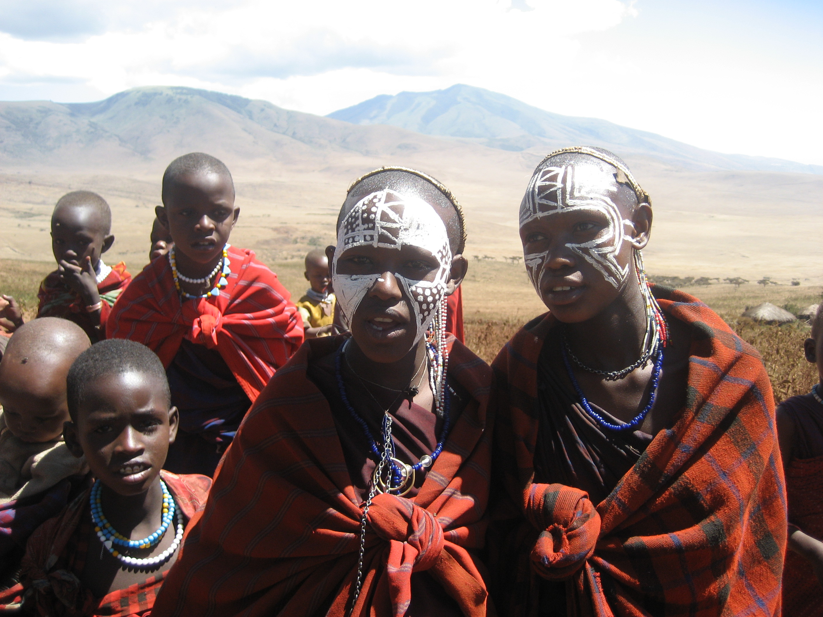 Русские племена в африке. Маконде народ Африки. Чагга народ Танзании. Танзания племя банту.