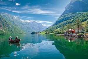 Naeroyfjorden-Henning-Pettersen