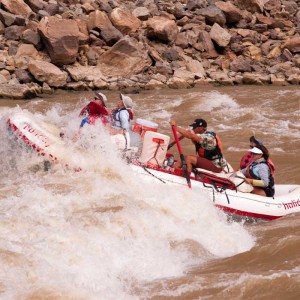 Colorado-River-Rafting-Trips-Cataract-Canyon